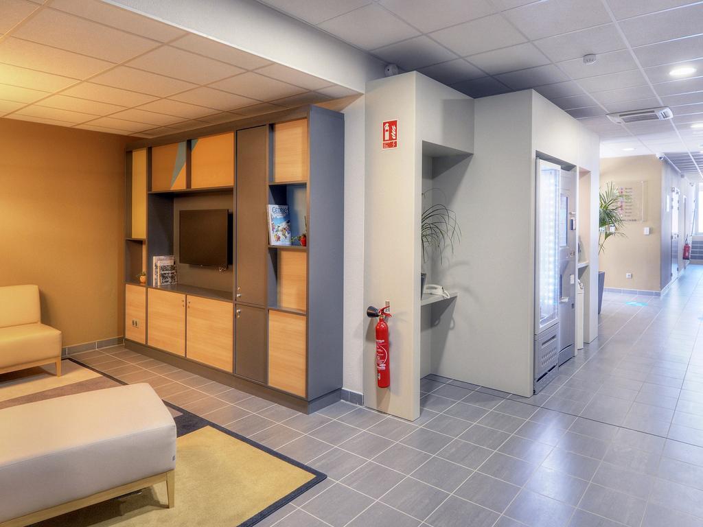 B&B Hotel Marseille Les Ports Luaran gambar