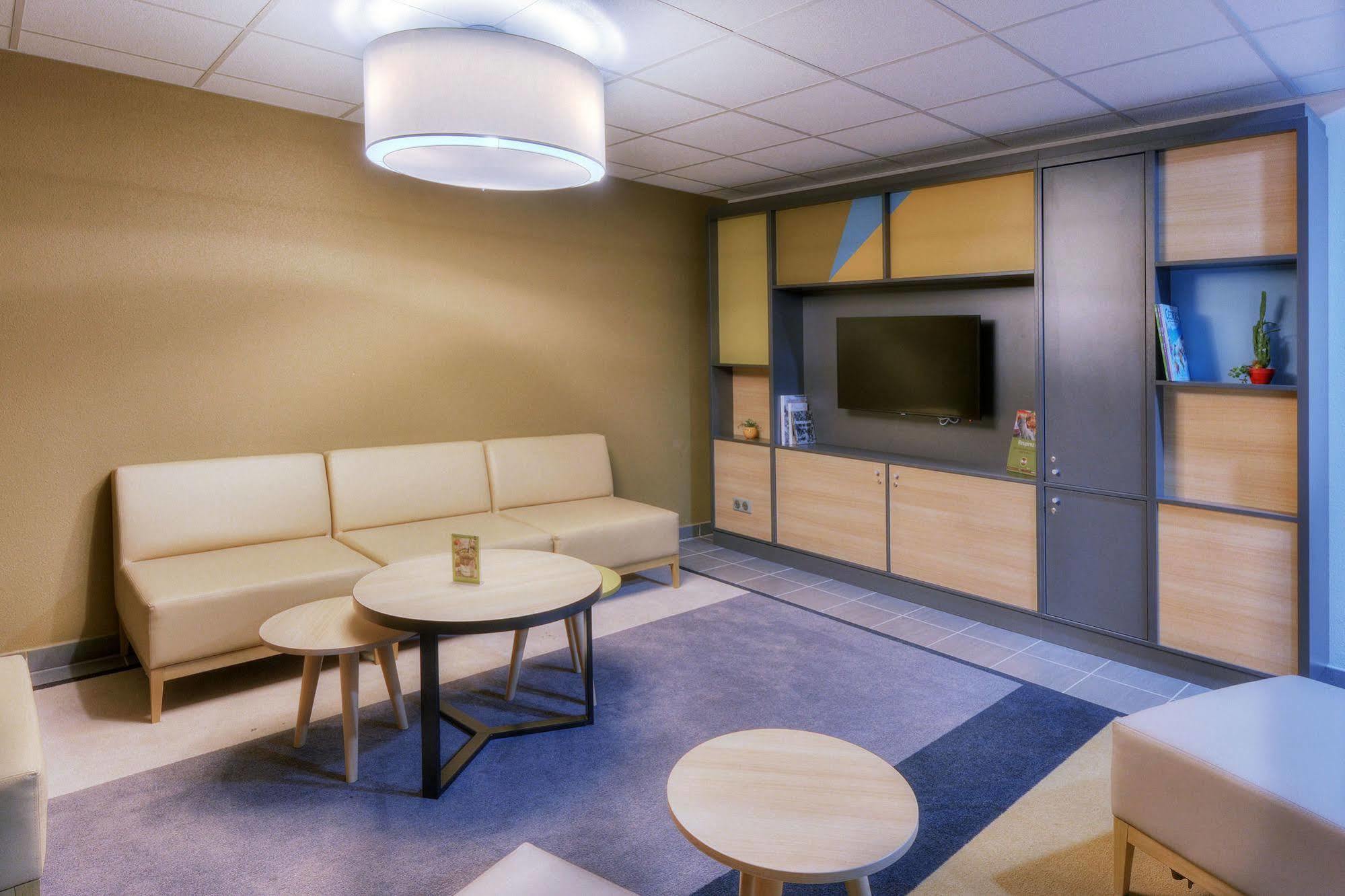 B&B Hotel Marseille Les Ports Luaran gambar