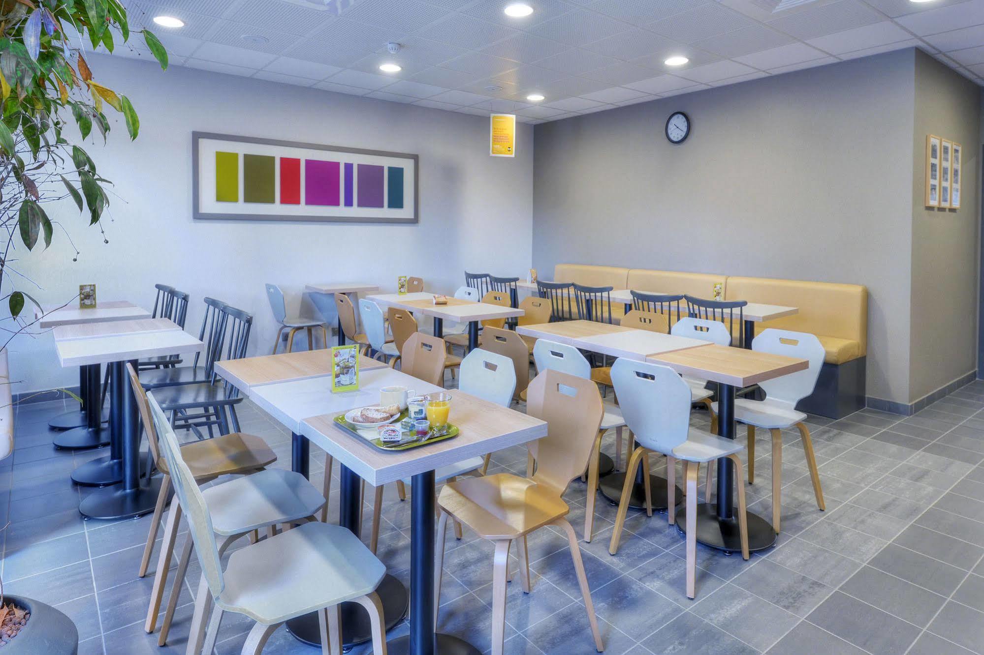 B&B Hotel Marseille Les Ports Luaran gambar