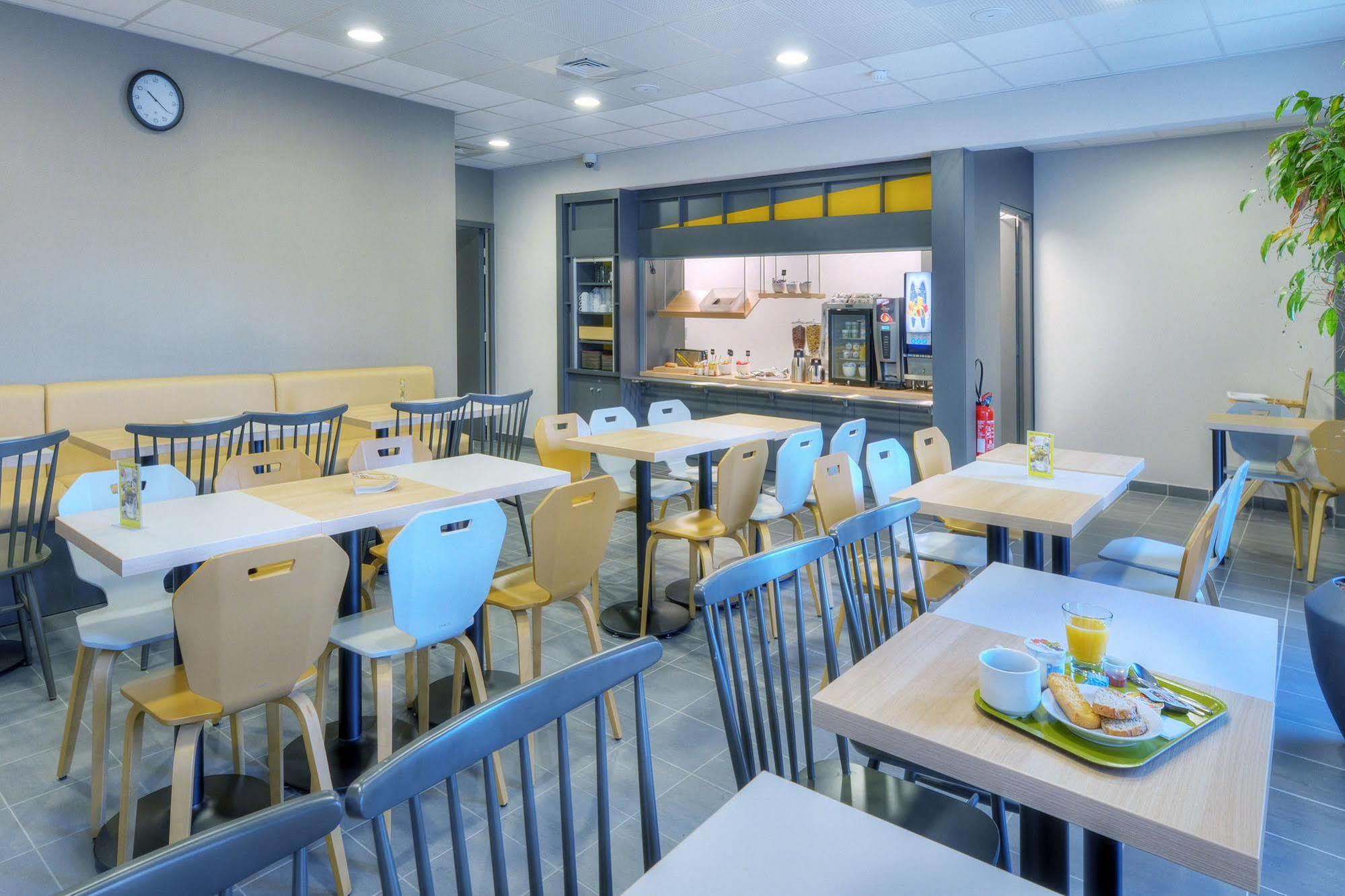 B&B Hotel Marseille Les Ports Luaran gambar